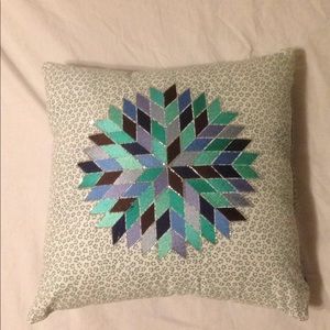 Pier 1 pillow